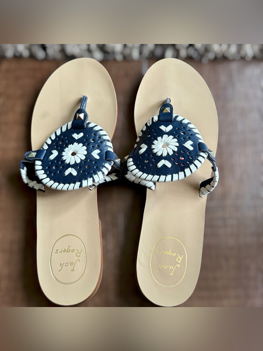 JACK ROGERS Georgia Sandal Navy and White Daisy Thong Sandals Size 9.5 Women - Picture 6 of 11